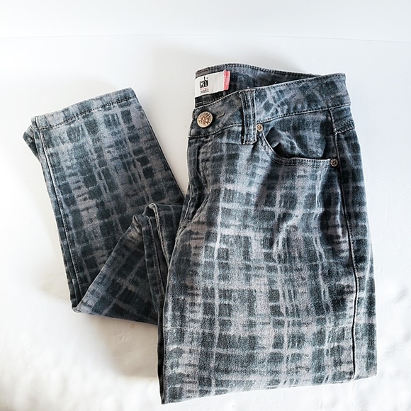 CAbi Blue Gray Grid Tie Dye Curvy Skinny Jeans 8 - Picture 2 of 7
